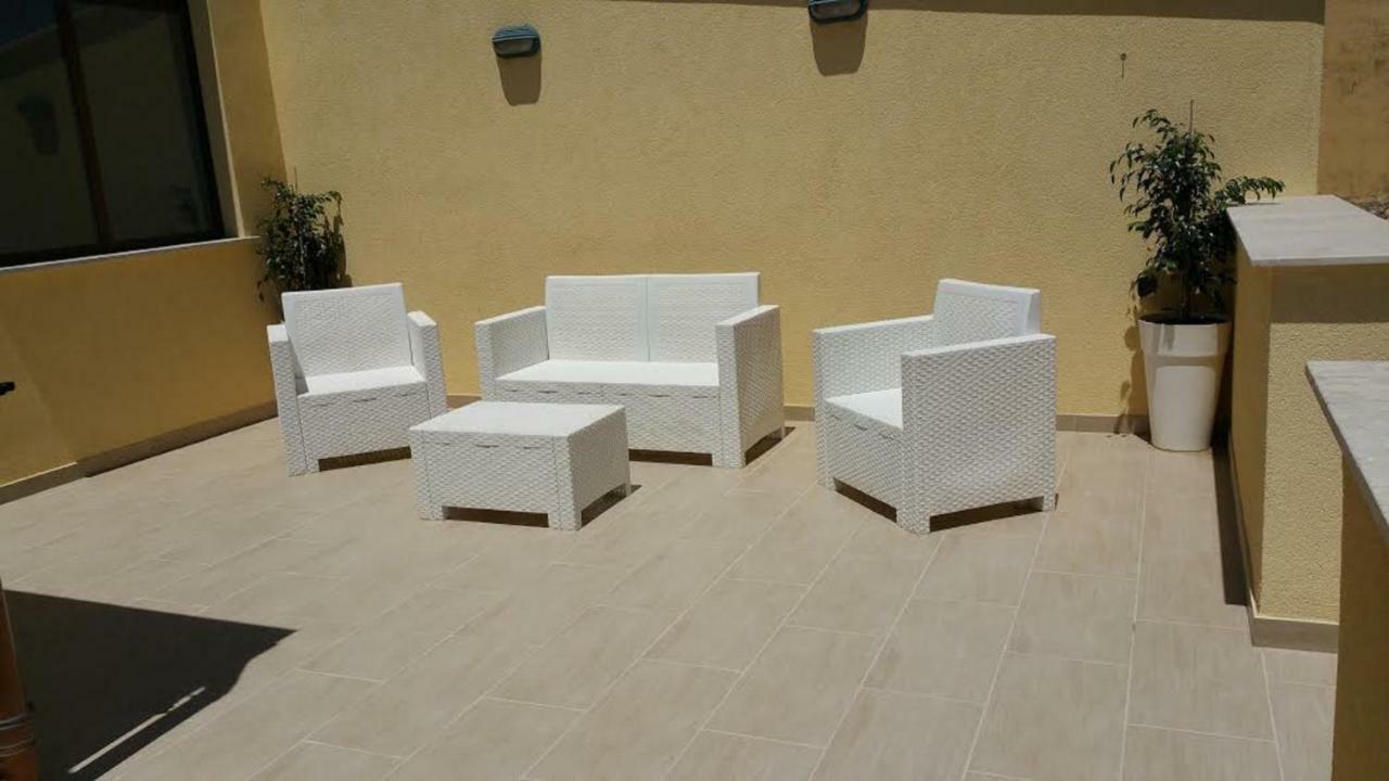 Casa Vacanze Del Golfo 카스텔라마레델골포 외부 사진